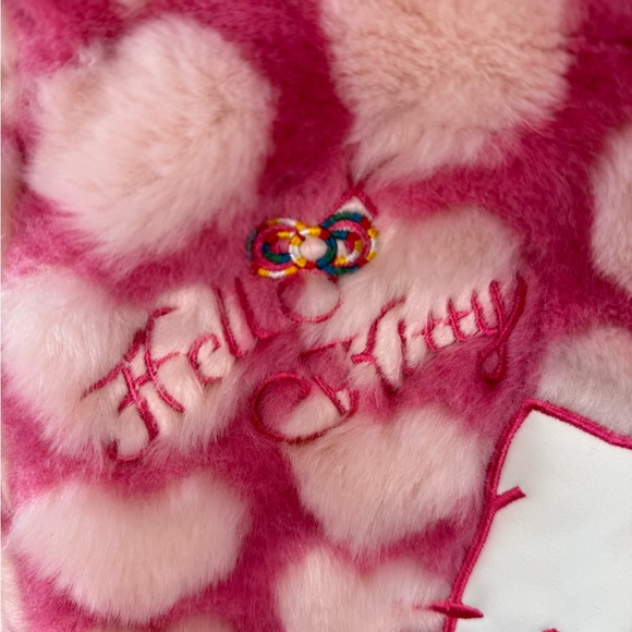 Hello Kitty tote purse Plush Heart Tote Bag Pink Faux Fur - Picture 4 of 8